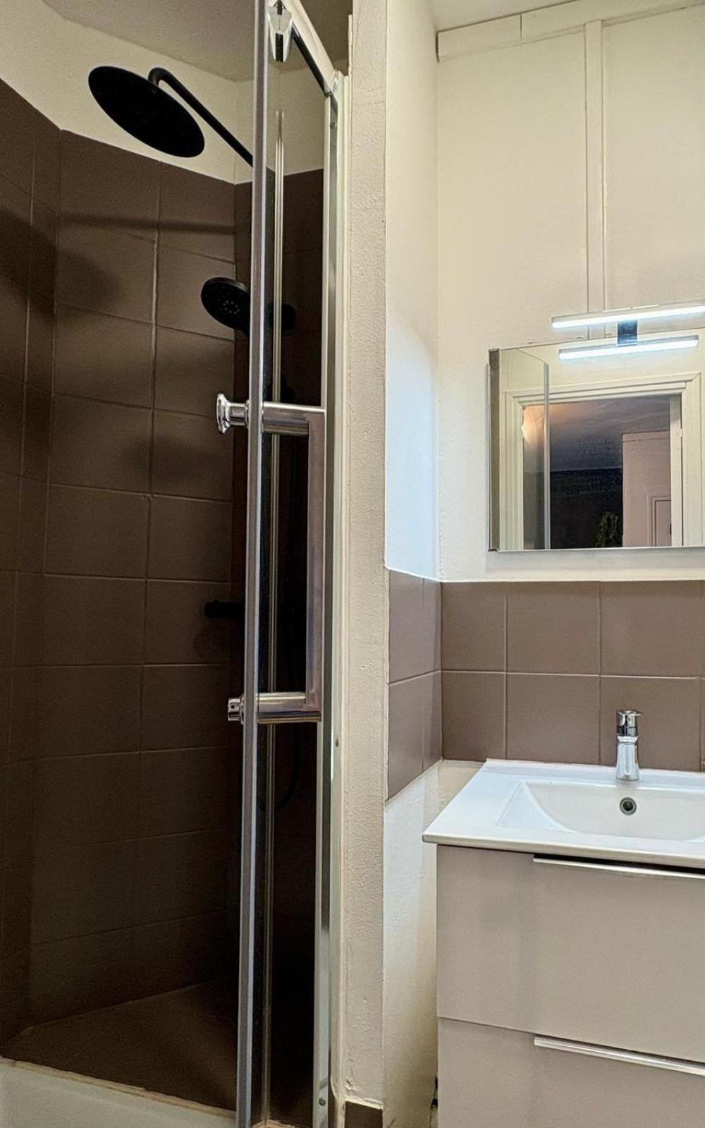 Appartement Dalikyda Chez Simba Free Parking Le Havre